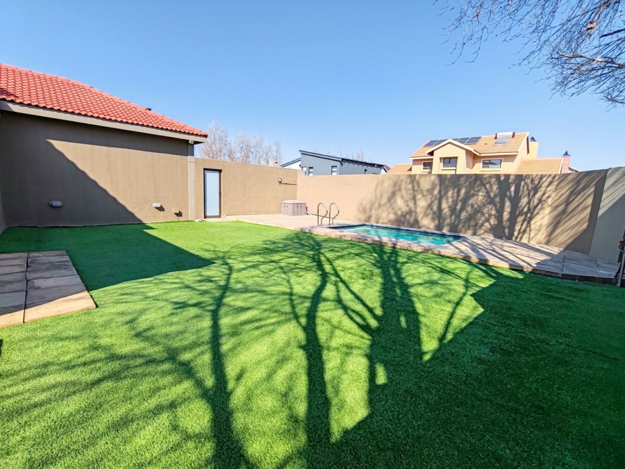 4 Bedroom Property for Sale in Grimbeeck Park North West